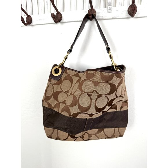 Coach 11101 Medium Brown Canvas Signature Shoulder Bag - Picture 1 of 7